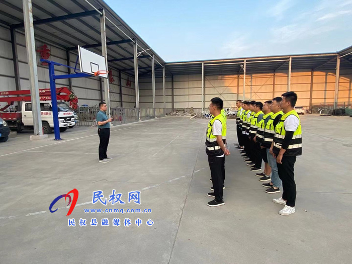城管局路燈所：進(jìn)行消防演練、加強(qiáng)安全排查