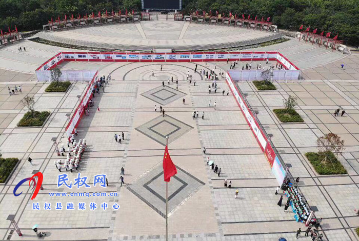 我縣慶祝中國共產(chǎn)黨成立100周年“奮斗百年路·啟航新征程”大型圖片展開展 我縣慶祝中國共產(chǎn)黨成立100周年“奮斗百年路·啟航新征程”大型圖片展開展