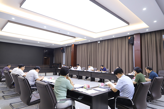 縣委書記、縣長張團(tuán)結(jié)主持召開縣政府第48次常務(wù)會(huì)議