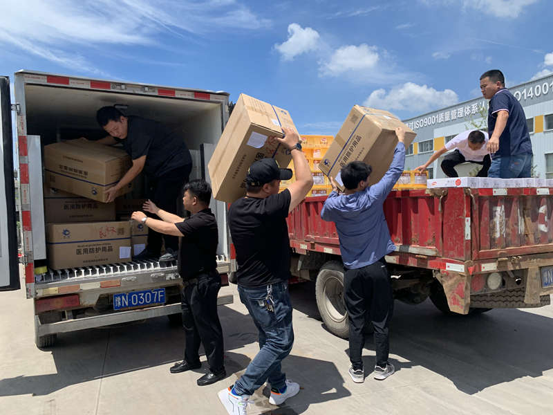 微光匯聚 風(fēng)雨同舟 民權(quán)青年企業(yè)家在行動(dòng) 微光匯聚 風(fēng)雨同舟 民權(quán)青年企業(yè)家在行動(dòng)