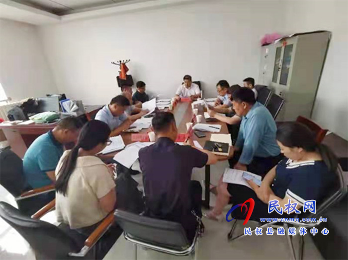 縣金融服務(wù)中心召開全縣保險工作推進(jìn)會 縣金融服務(wù)中心召開全縣保險工作推進(jìn)會