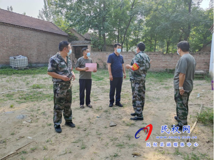 信心愛心心連心 心心相印戰(zhàn)疫情 信心愛心心連心 心心相印戰(zhàn)疫情