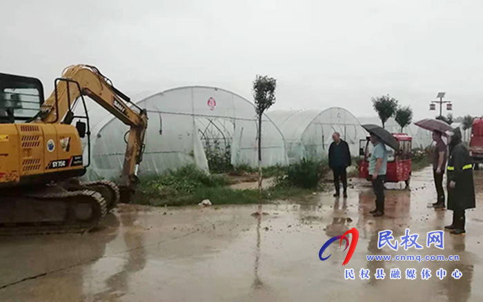 老顏集鄉(xiāng)積極做好防汛排澇工作 老顏集鄉(xiāng)積極做好防汛排澇工作