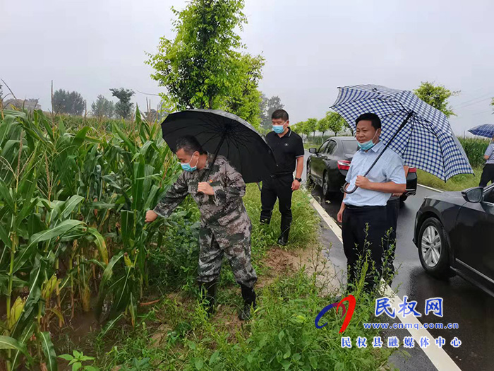 花園鄉(xiāng)“黨建+”模式搭建服務(wù)“連心橋” 花園鄉(xiāng)“黨建+”模式搭建服務(wù)“連心橋”