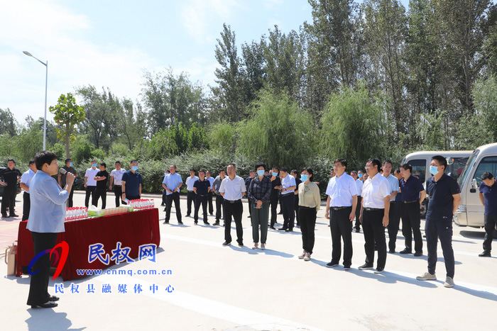 我縣開展2021年上半年鄉(xiāng)鎮(zhèn)(街道)重點工作巡查觀摩活動 我縣開展2021年上半年鄉(xiāng)鎮(zhèn)(街道)重點工作巡查觀摩活動