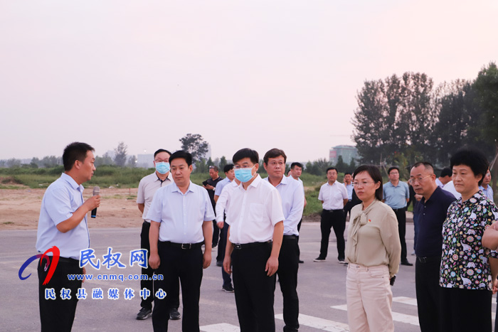 我縣開展2021年上半年鄉(xiāng)鎮(zhèn)(街道)重點工作巡查觀摩活動 我縣開展2021年上半年鄉(xiāng)鎮(zhèn)(街道)重點工作巡查觀摩活動