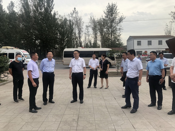 縣委副書記栗團(tuán)結(jié)調(diào)研省級(jí)雙擁模范城創(chuàng)建工作 縣委副書記栗團(tuán)結(jié)調(diào)研省級(jí)雙擁模范城創(chuàng)建工作