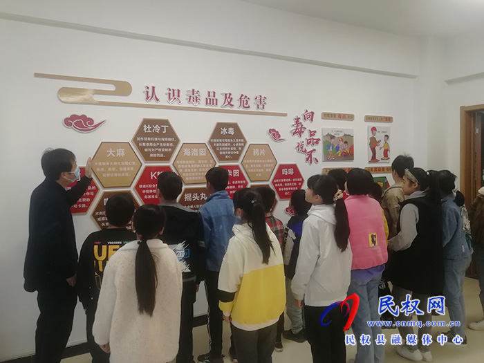 縣民族學(xué)校建立禁毒教育基地 縣民族學(xué)校建立禁毒教育基地