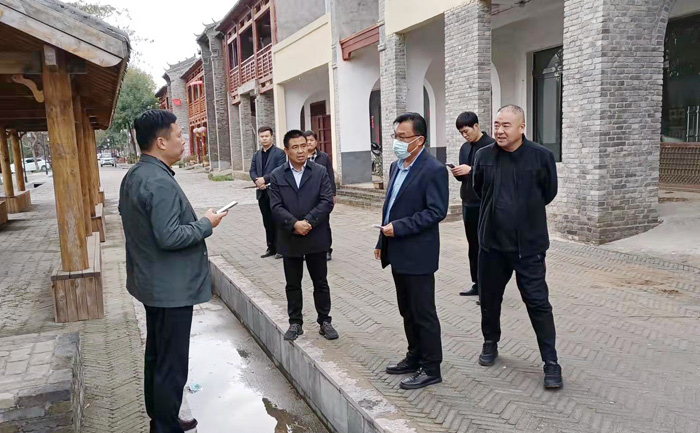 縣委常委、宣傳部長(zhǎng)、副縣長(zhǎng)畢道喜到北關(guān)鎮(zhèn)督導(dǎo)調(diào)研4A級(jí)旅游景區(qū)創(chuàng)建工作