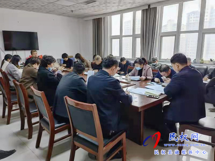 縣金融局召開(kāi)脫貧人口小額信貸工作推進(jìn)會(huì)