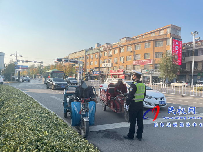 記者觀察： 向不文明行駛說(shuō)“不”