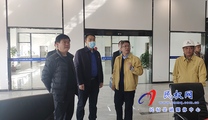 縣委常委、組織部長(zhǎng)王義彬到聯(lián)系企業(yè)開(kāi)展“萬(wàn)人助萬(wàn)企”活動(dòng)