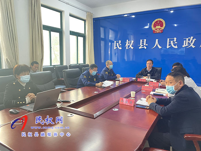 全縣專職消防隊伍建設(shè)暨冬春火災(zāi)防控工作推進會召開