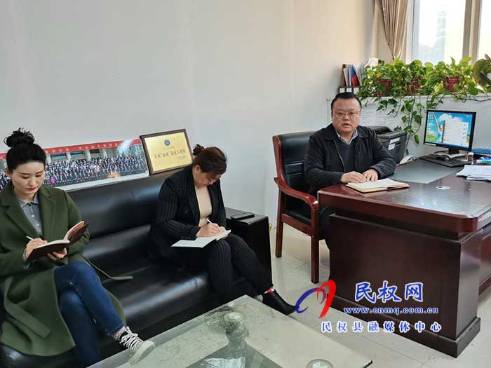 縣工商聯(lián)召開“能力作風(fēng)建設(shè)年”活動(dòng)動(dòng)員部署會(huì)議