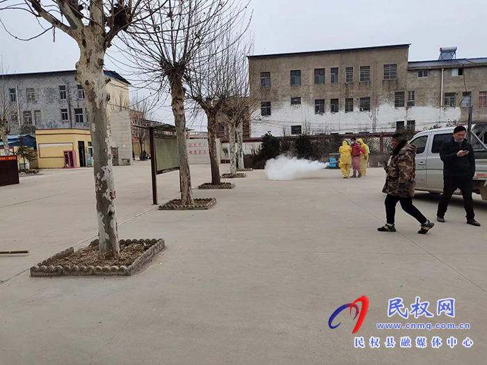 斑馬救援隊助力白云小學一塵不染迎開學