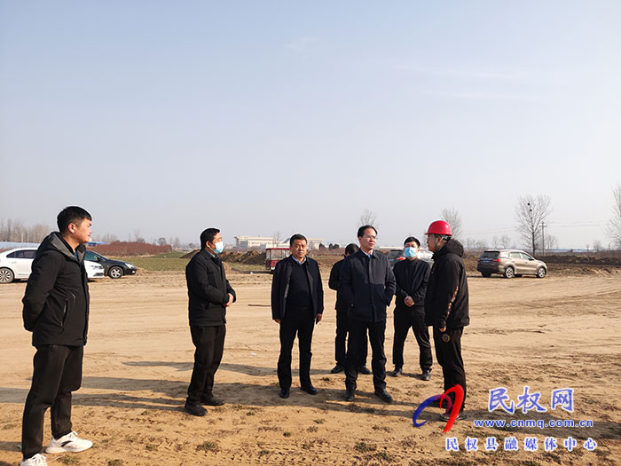 縣委常委、常務(wù)副縣長(zhǎng)王景義調(diào)研企業(yè)運(yùn)營(yíng)情況