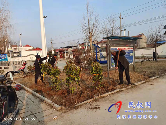老顏集鄉(xiāng)多舉措并舉推進(jìn)植樹(shù)添綠工作