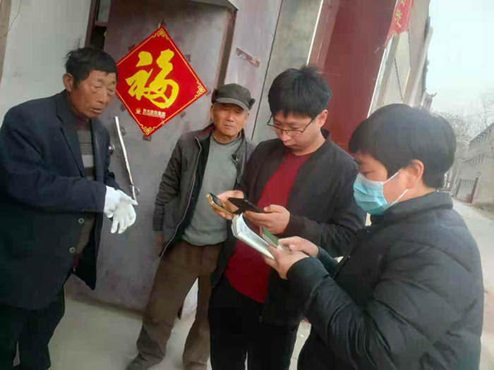 雙塔鎮(zhèn)：志愿者助力安裝反詐APP  守護群眾錢袋子