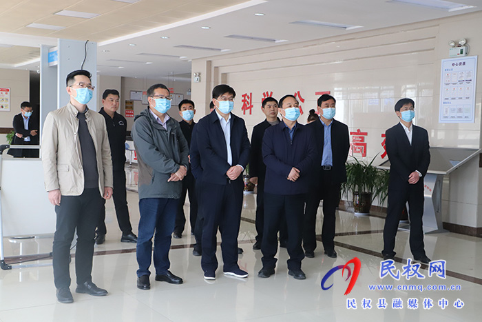 省科技廳先進(jìn)制造與自動(dòng)化科技處調(diào)研組蒞民調(diào)研
