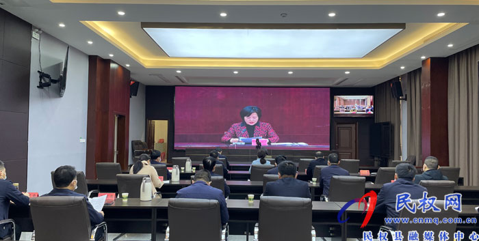 我縣組織收聽收看全市職業(yè)教育大會(huì)