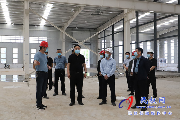 縣委副書記栗團(tuán)結(jié)調(diào)研重點(diǎn)項(xiàng)目建設(shè)情況