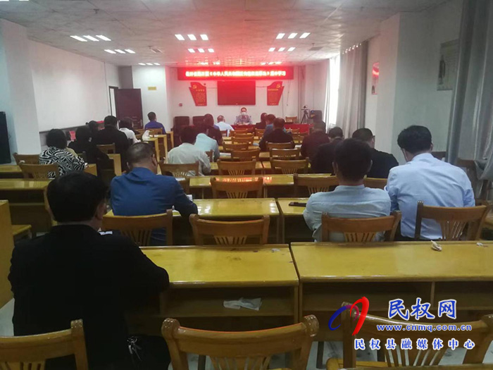 縣環(huán)保局組織開展 《中華人民共和國(guó)反有組織犯罪法》 集中學(xué)習(xí)