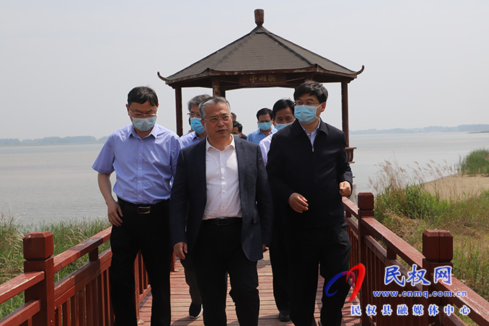 市委書記李國(guó)勝蒞民調(diào)研河長(zhǎng)制暨防汛工作