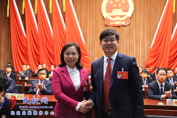 民權(quán)縣第十六屆人民代表大會第一次會議舉行第三次全體會議