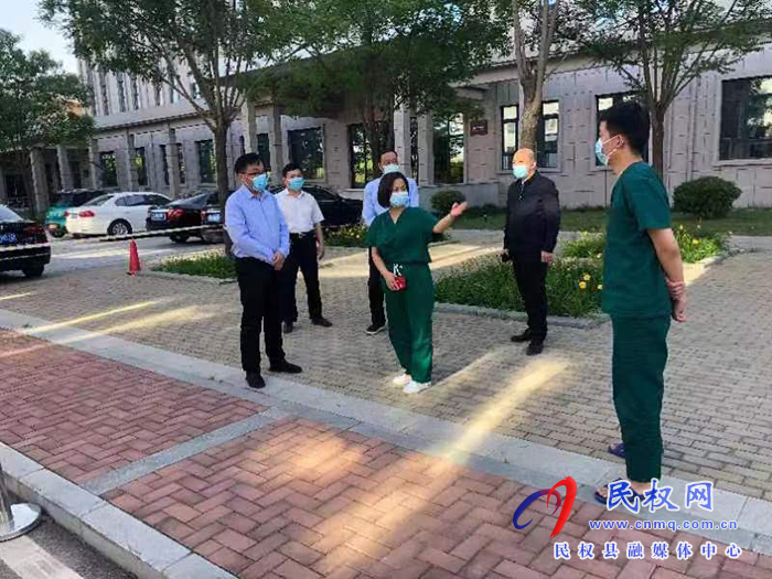 縣委常委、宣傳部長、副縣長畢道喜督導(dǎo)檢查考生返民集中隔離情況