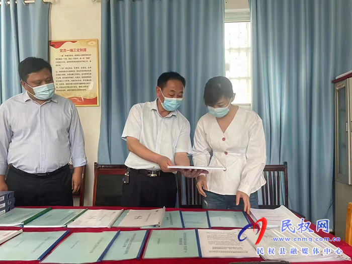 縣委常委、副縣長于茜到莊子鎮(zhèn)督導鞏固拓展脫貧攻堅成果同鄉(xiāng)村振興有效銜接工作