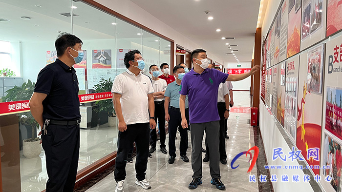 市委政研室副主任宋宏偉到民調研“穩(wěn)住經濟大盤”政策落實情況