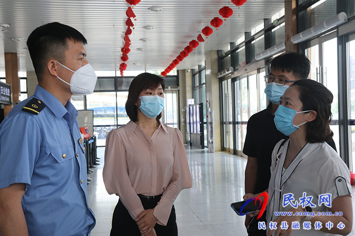 集裝箱場站建設(shè)考察團蒞民參觀考察