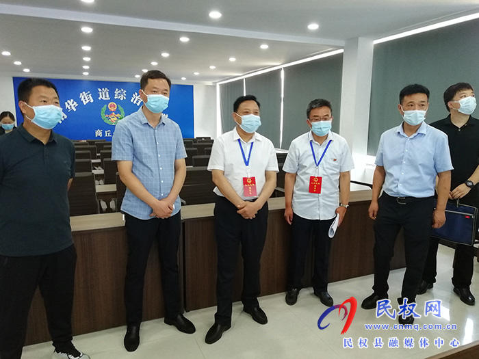 縣人大常委會黨組副書記石克林調(diào)研“三零”創(chuàng)建工作