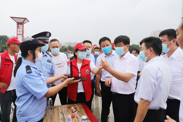 我縣舉行6.26國(guó)際禁毒日大型宣傳活動(dòng)