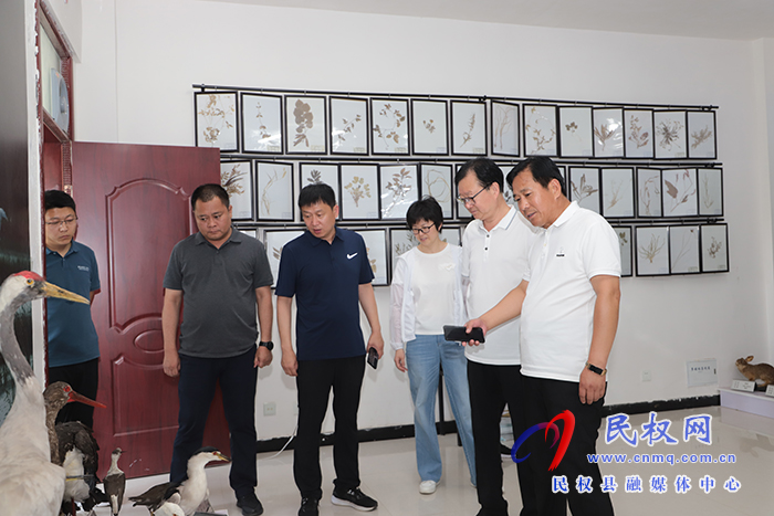 伊川縣考察團到民考察學習濕地保護工作