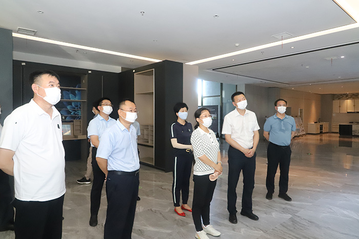 我縣黨政考察團(tuán)在龍游縣考察學(xué)習(xí)