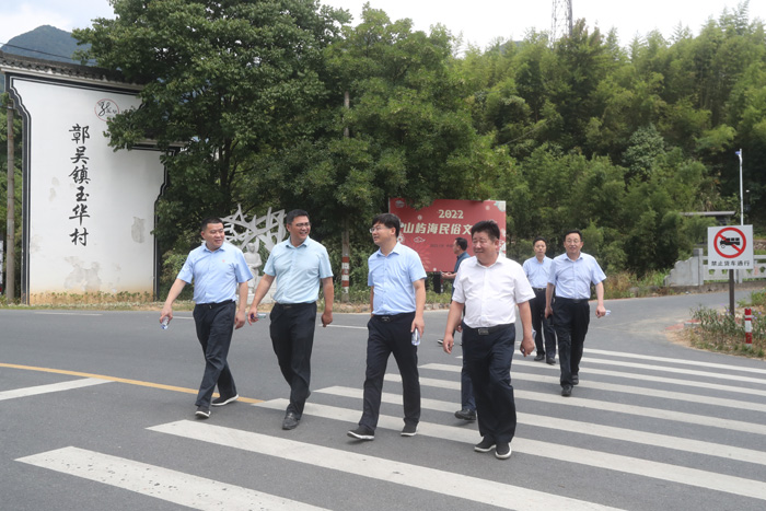 縣委書記張團結(jié)到湖州考察康養(yǎng)基地建設(shè)項目