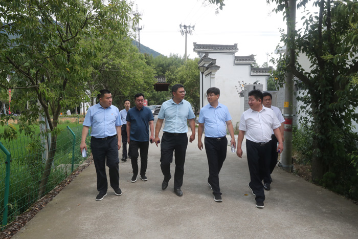 縣委書記張團結(jié)到湖州考察康養(yǎng)基地建設(shè)項目