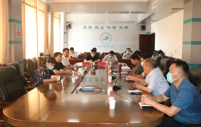 我縣干細(xì)胞與再生醫(yī)學(xué)技術(shù)創(chuàng)新中心實(shí)驗(yàn)室項(xiàng)目洽談會(huì)召開
