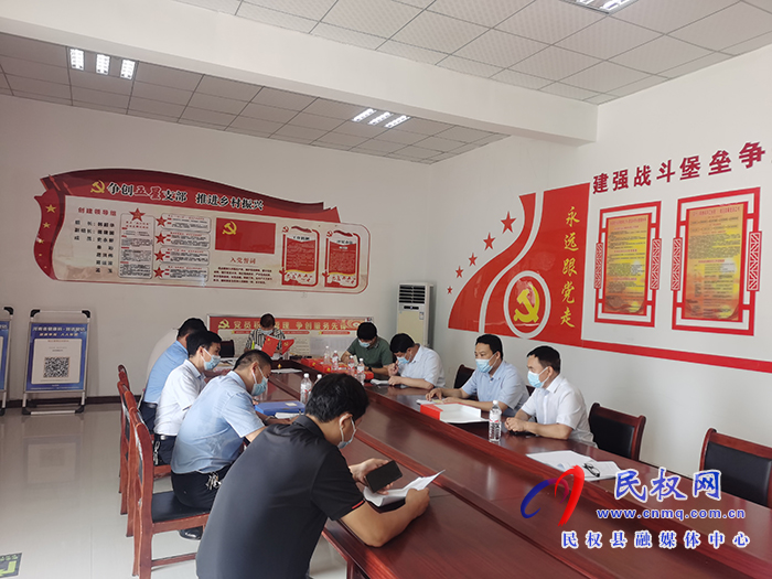 縣委常委、組織部長(zhǎng)王義彬督導(dǎo)調(diào)研“五星”支部創(chuàng)建工作