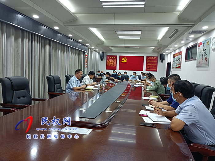 國能電廠二期2×1000MW（兆瓦）發(fā)電機(jī)組項(xiàng)目、新材料產(chǎn)業(yè)園、國家儲備煤基地項(xiàng)目、風(fēng)光火儲一體化項(xiàng)目推進(jìn)會召開