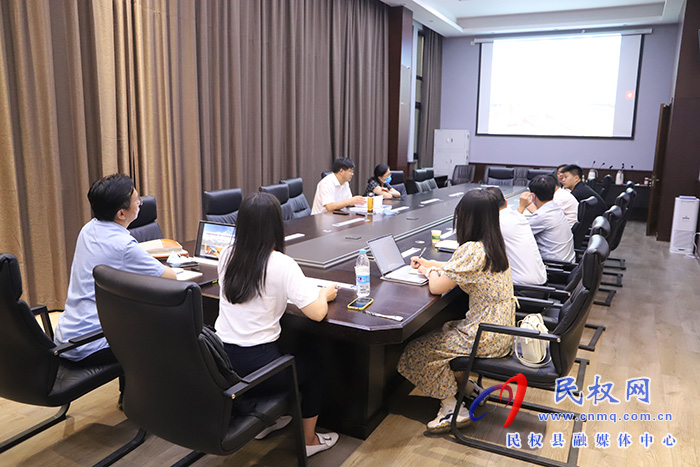 民權(quán)縣紅色水東鄉(xiāng)村振興項(xiàng)目推進(jìn)會(huì)召開(kāi)