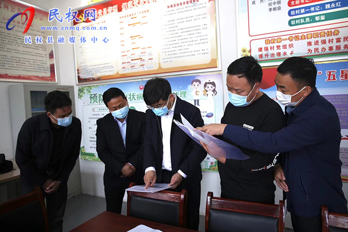 縣委書記張團(tuán)結(jié)到孫六鎮(zhèn)調(diào)研鞏固拓展脫貧攻堅成果同鄉(xiāng)村振興有效銜接工作