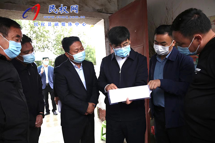縣委書記張團(tuán)結(jié)到孫六鎮(zhèn)調(diào)研鞏固拓展脫貧攻堅成果同鄉(xiāng)村振興有效銜接工作