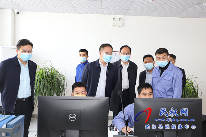 縣委常委、常務(wù)副縣長(zhǎng)王景義調(diào)研安全生產(chǎn)和經(jīng)濟(jì)運(yùn)行工作