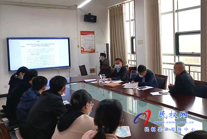 縣委常委、宣傳部長、副縣長畢道喜督導(dǎo)檢查創(chuàng)建全國文明城市網(wǎng)上資料申報工作