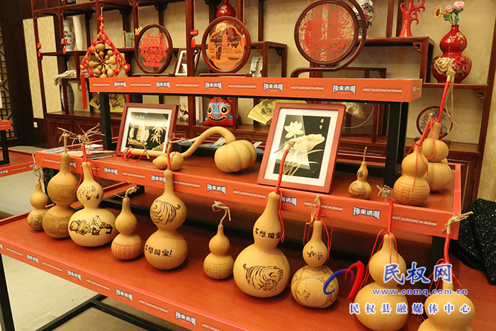 2023年民權(quán)縣“癸卯起舞鬧元宵”非遺項目展示活動