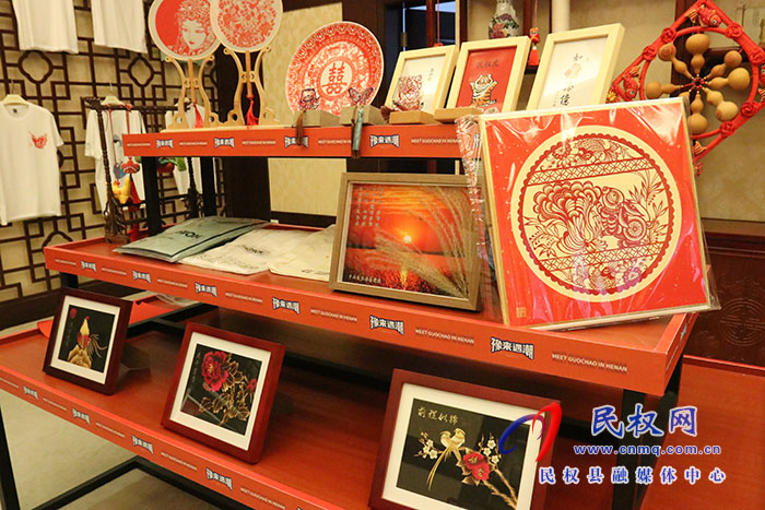 2023年民權(quán)縣“癸卯起舞鬧元宵”非遺項目展示活動
