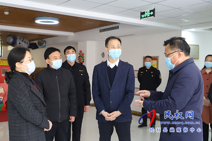 副市長袁道強蒞民調(diào)研督導(dǎo)食品安全“兩個責任”落實情況