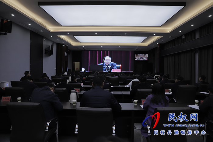 我縣組織收聽收看市委理論學(xué)習(xí)中心組集體學(xué)習(xí)（擴大）報告會（第十七期商丘大講堂）